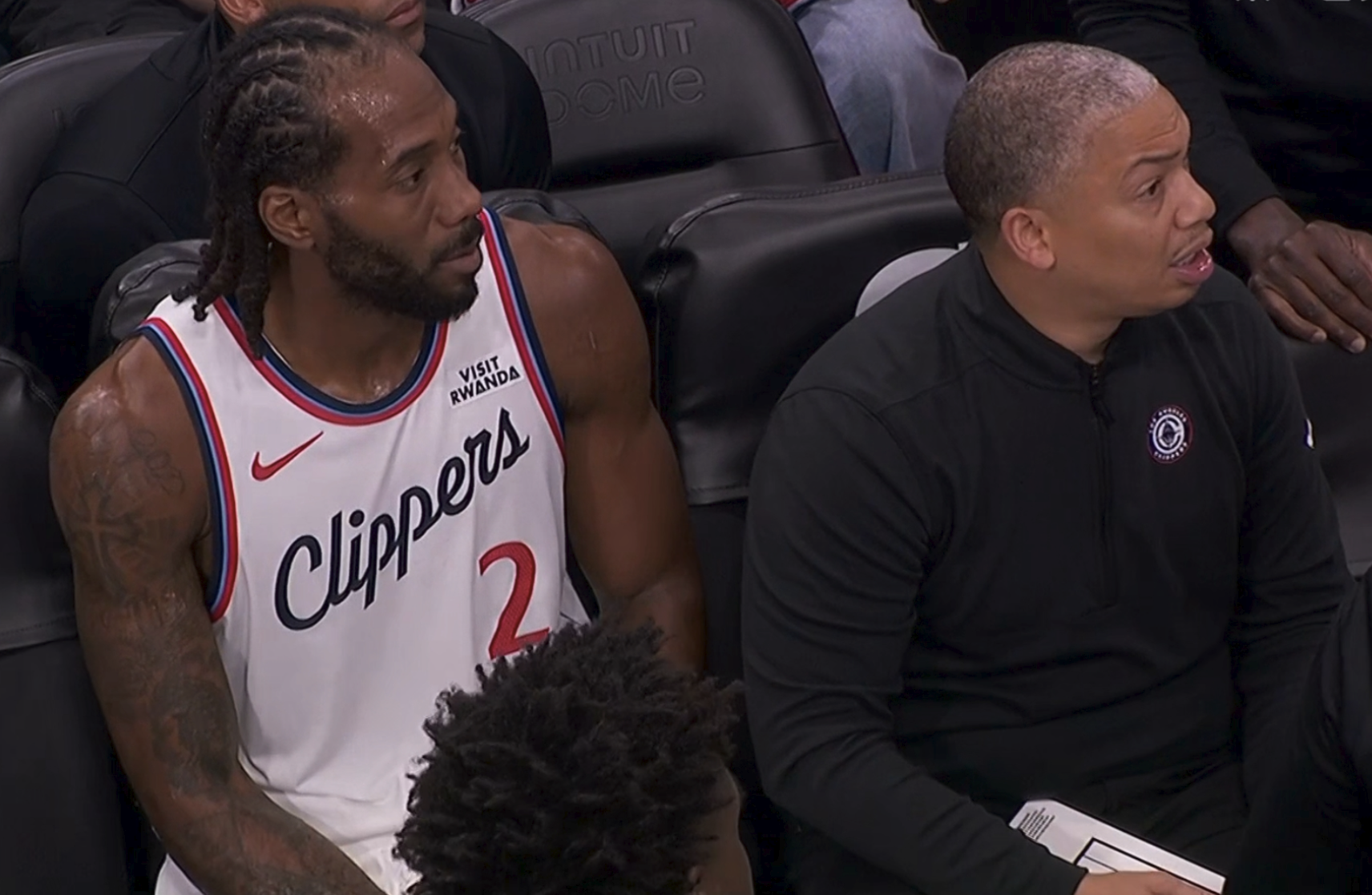 球速官方-NBA西部前10悬念不大!最终排名预测:湖人第5避开火箭,快船第9